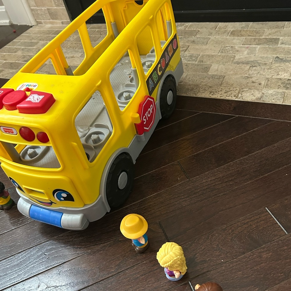Yellow School Bus Little People Playset Lot - Picture 4 of 6
